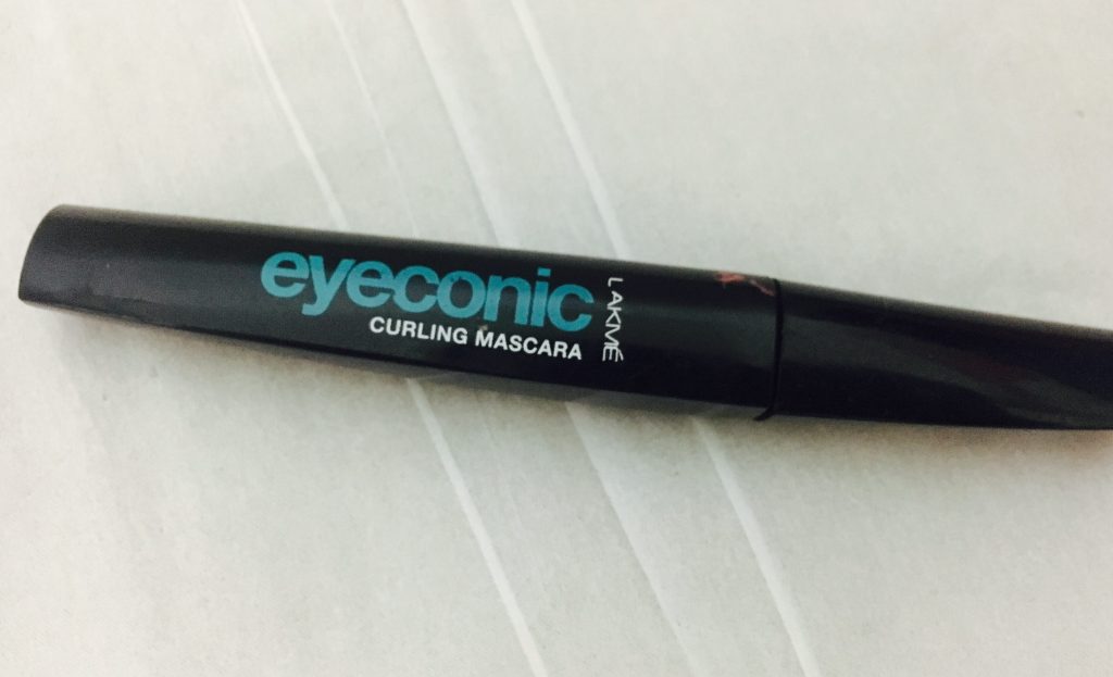 Lakme Eyeconic Curling Mascara