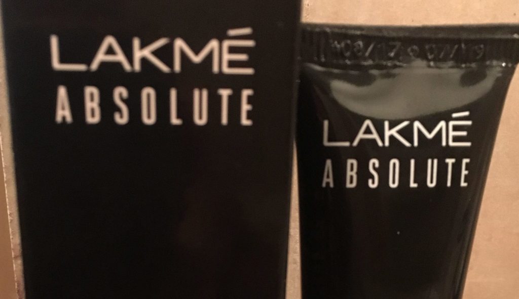 Lakme Absolute blur Perfect primer