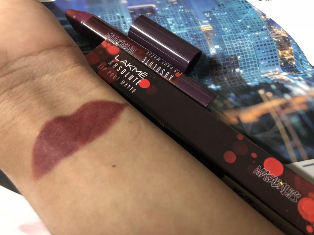 Lakme Absolute Lip Pouts Matte Masaba Lip Color Hot Chocolate Swatch Test Lakme Absolute Lip Pouts Matte Masaba Lip Color Hot Chocolate Swatch Test